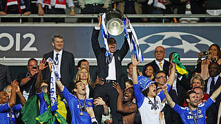 Roberto Di Matteo with the trophy after winning the Champions League in 2012 © 2012 Getty Images