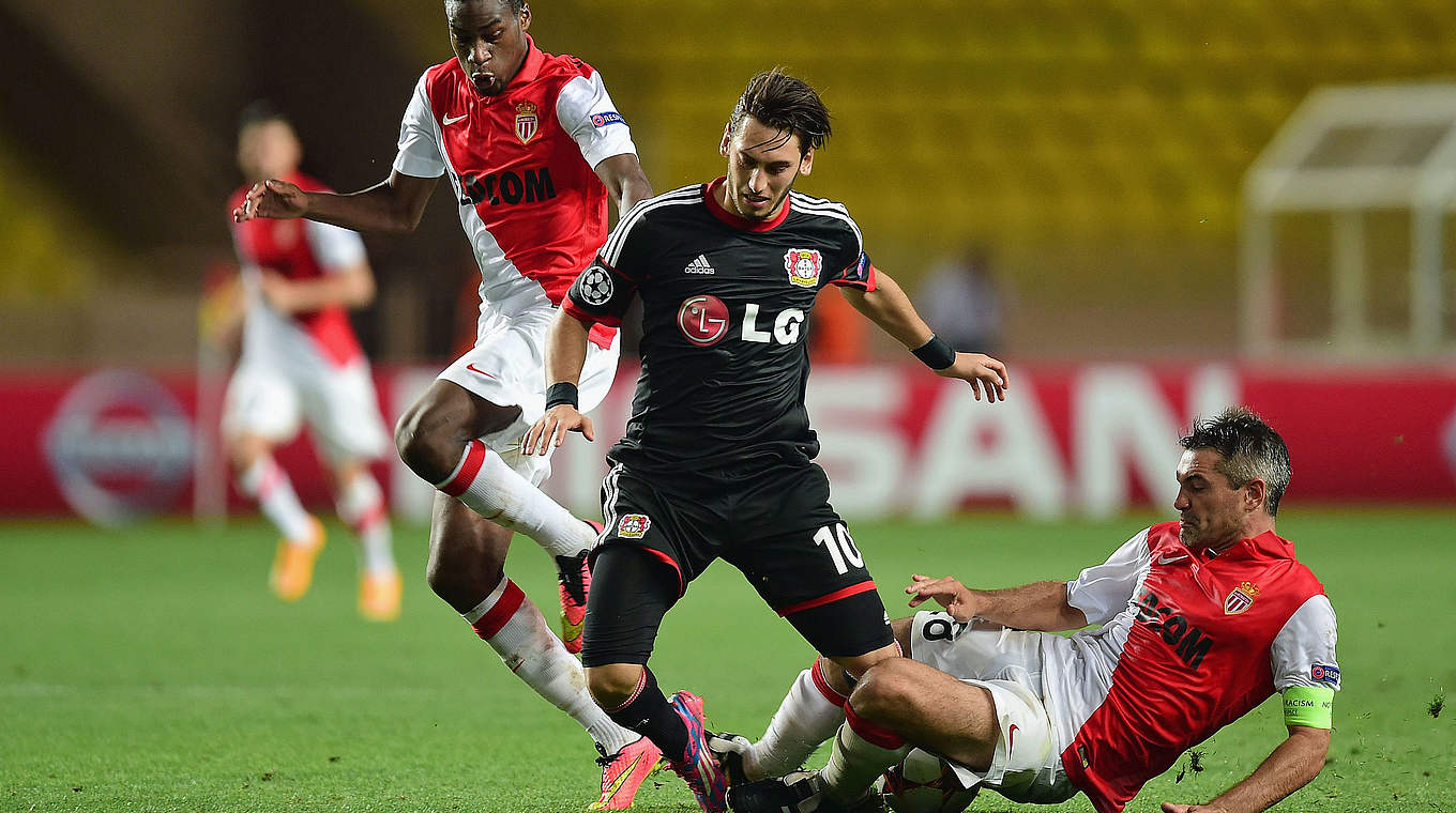 Bayer 04 lost the first meeting 1-0 © 2014 Getty Images