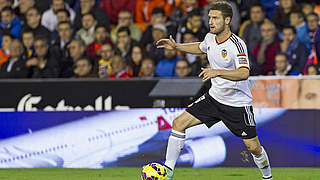 Shkodran Mustafi is a centre-back and goal scorer at Valencia © imago/Cordon Press/Miguelez Sports