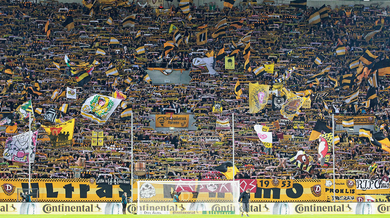Zuschauermagnet in Liga drei: Dynamo Dresden © 2014 Getty Images
