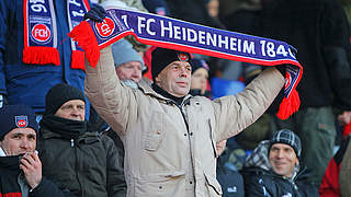 Vorfreude auf das Derby gegen Aalen: die Fans von Heidenheim © 2010 Getty Images
