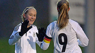 Tore im Überfluss: die deutschen U 15-Juniorinnen © 2014 Getty Images