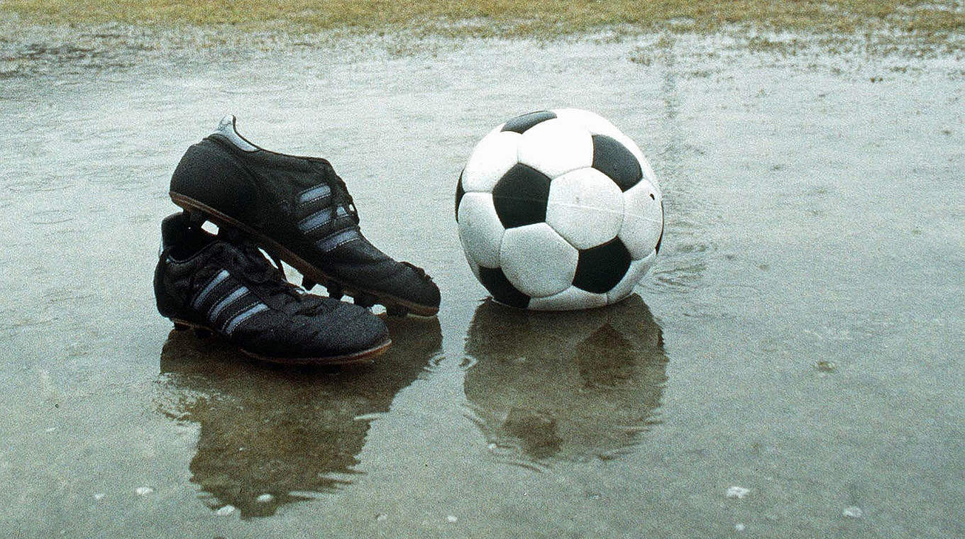 Platz unbespielbar: Dortmund und Wehen Wiesbaden gehen früher in die Winterpause © Getty Images