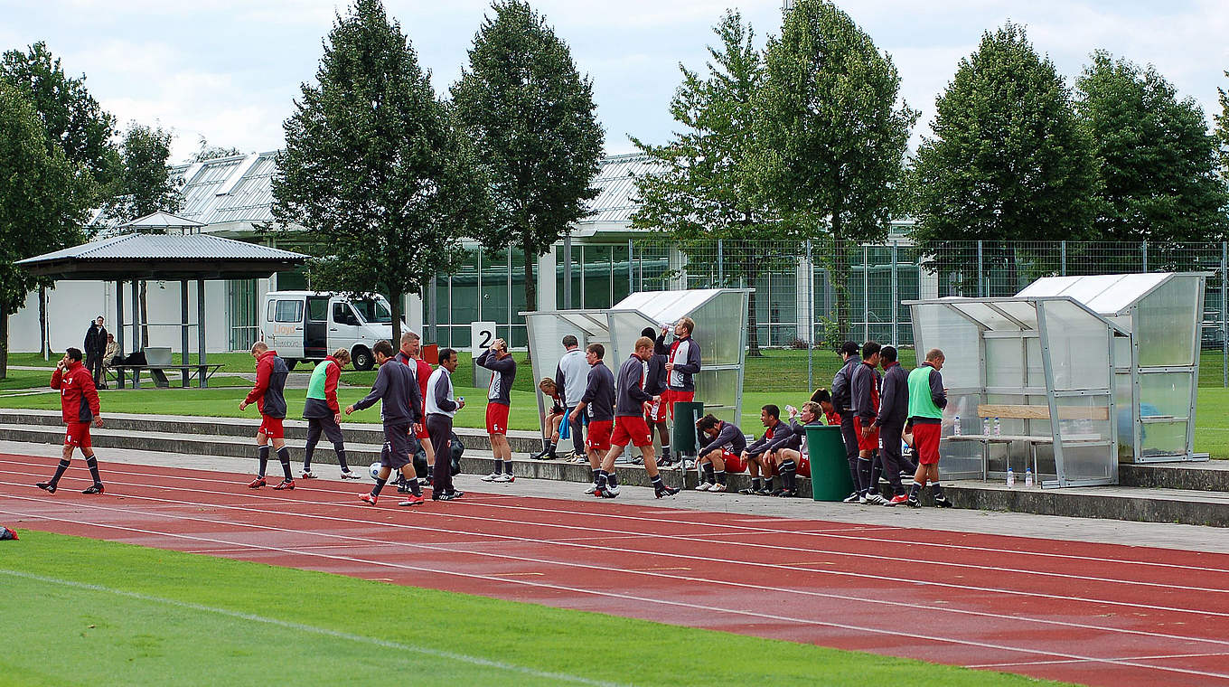 Auch der FC Augsburg gasiert hier: die Sportschule des BFV in Oberhaching © dfb