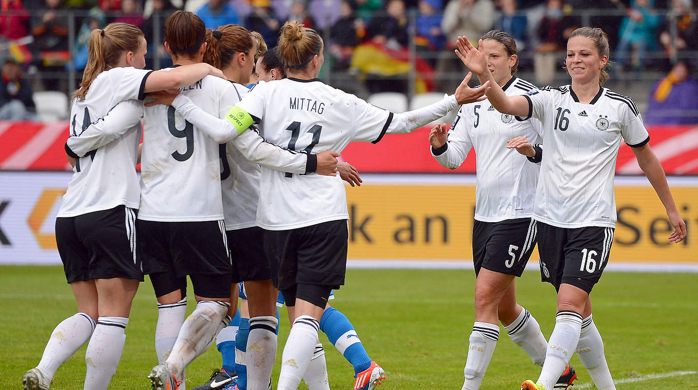 DFB-Frauen Bei Auslosung Gesetzt :: DFB - Deutscher Fußball-Bund E.V.