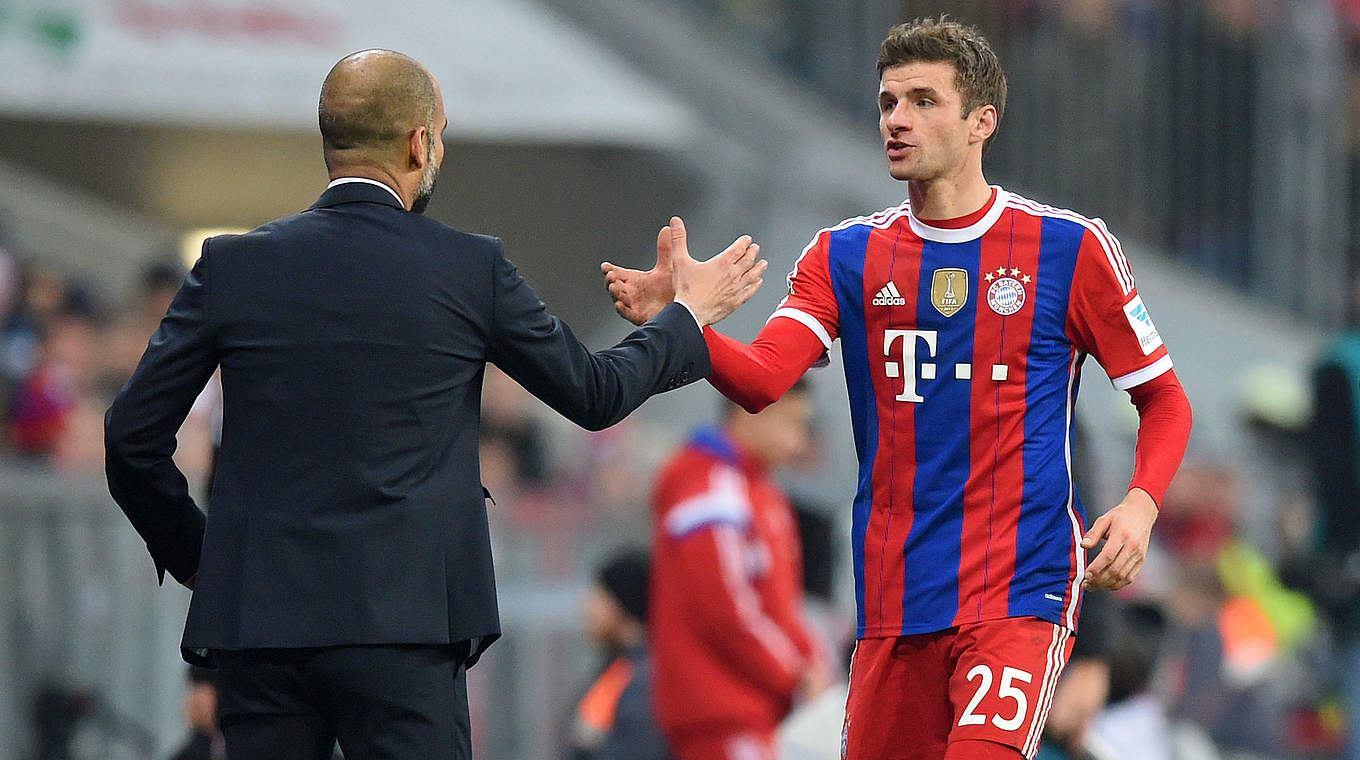 "Wir haben gut trainiert im taktischen Bereich": Müller (r.) und Trainer Guardiola © 2014 Getty Images