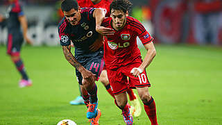 Platz eins im Visier: Hakan Calhanoglu (r.) und Bayer Leverkusen gegen Benfica © 2014 Getty Images