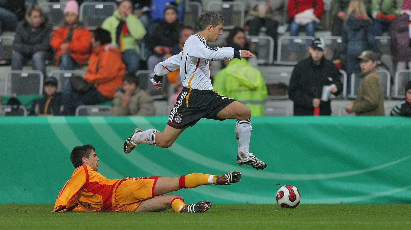 Im Oktober 2007 war Lennart Hartmann für die U17 gegen Rumänien im Einsatz. © Getty Images