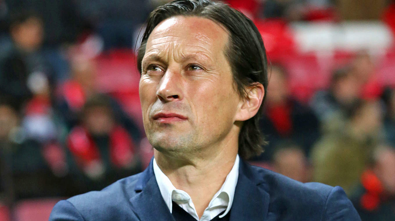 Will mit Leverkusen nach oben: Trainer Roger Schmidt © 2014 Getty Images