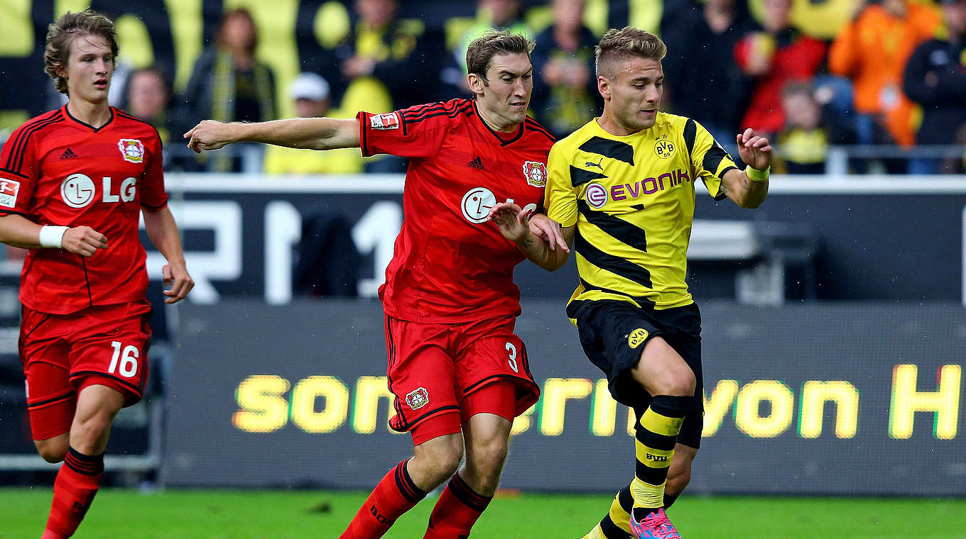 Beginnt wieder mit leichtem Training: Stefan Reinartz (M.) © 2014 Getty Images