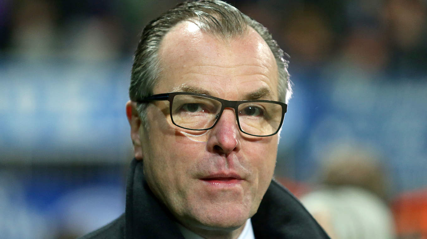 Steht weiterhin zu Schalkes-Sportchef Horst Heldt: Aufsichtsratschef Clemens Tönnies © 2014 Getty Images