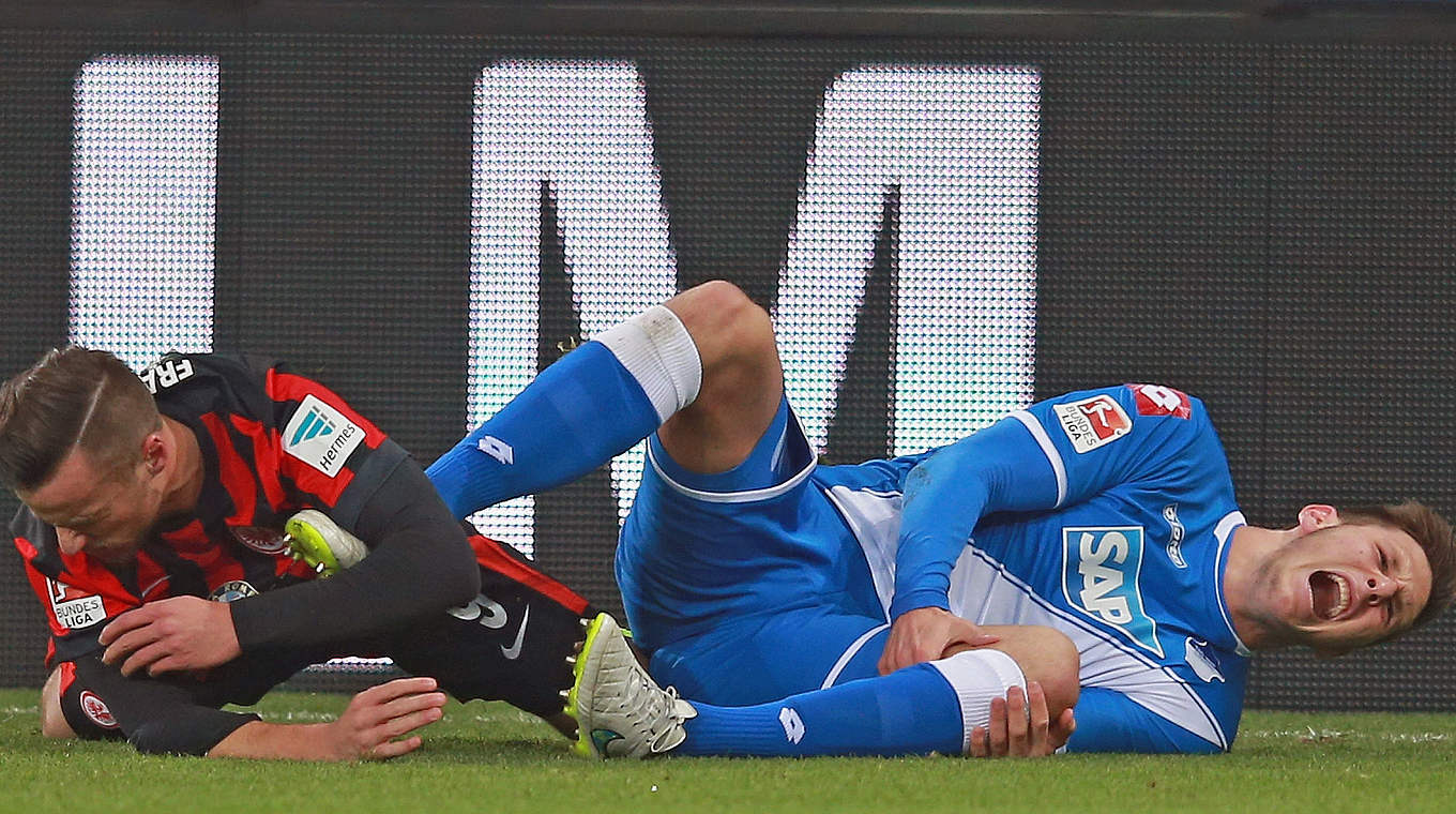 Süle was clearly in distress when he suffered the injury © 2014 Getty Images