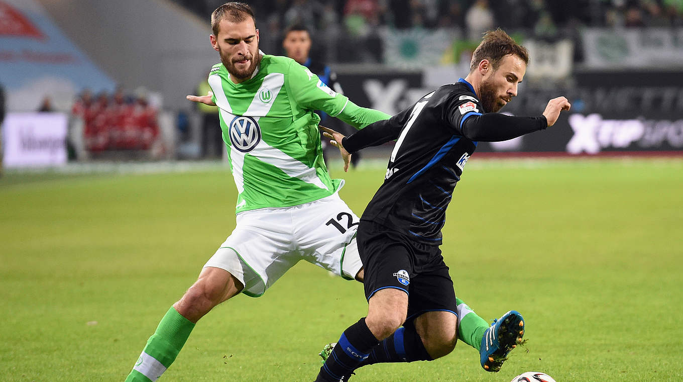 Scheiterte mehrfach an Paderborns Kruse: Wolfsburg-Stürmer Dost © 2014 Getty Images