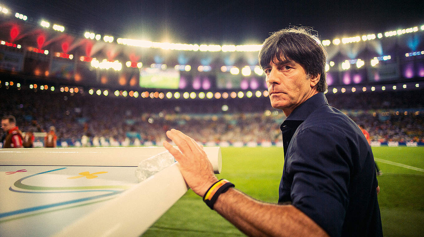 Anspannung pur: Joachim Löw im WM-Finale im Maracana-Stadion von Rio © Paul Ripke