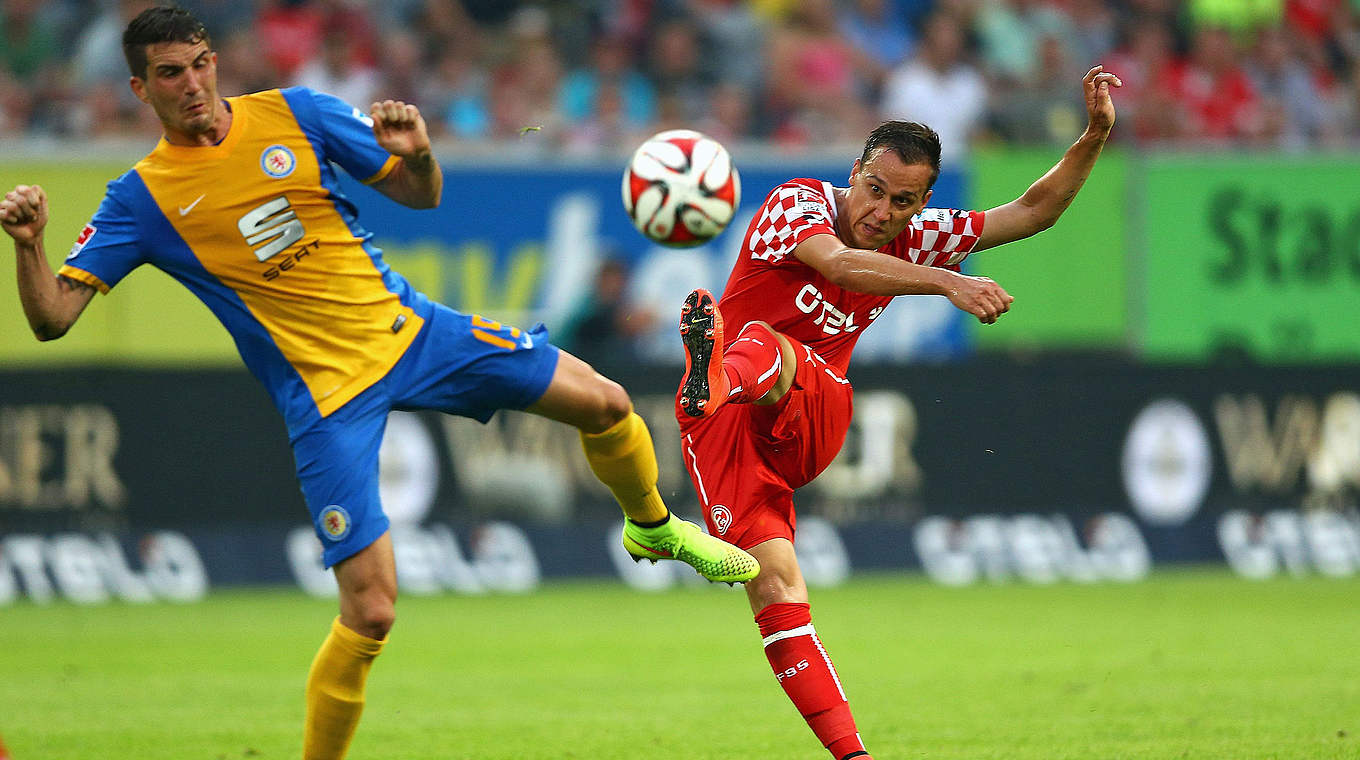 Erzielte das 1:0 im Hinspiel gegen Braunschweig: Fortunas Michael Liendl (r.) © 2014 Getty Images
