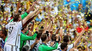 Der vierte Stern überstrahlt alles: Deutschland feiert den WM-Titel © imago/BPI