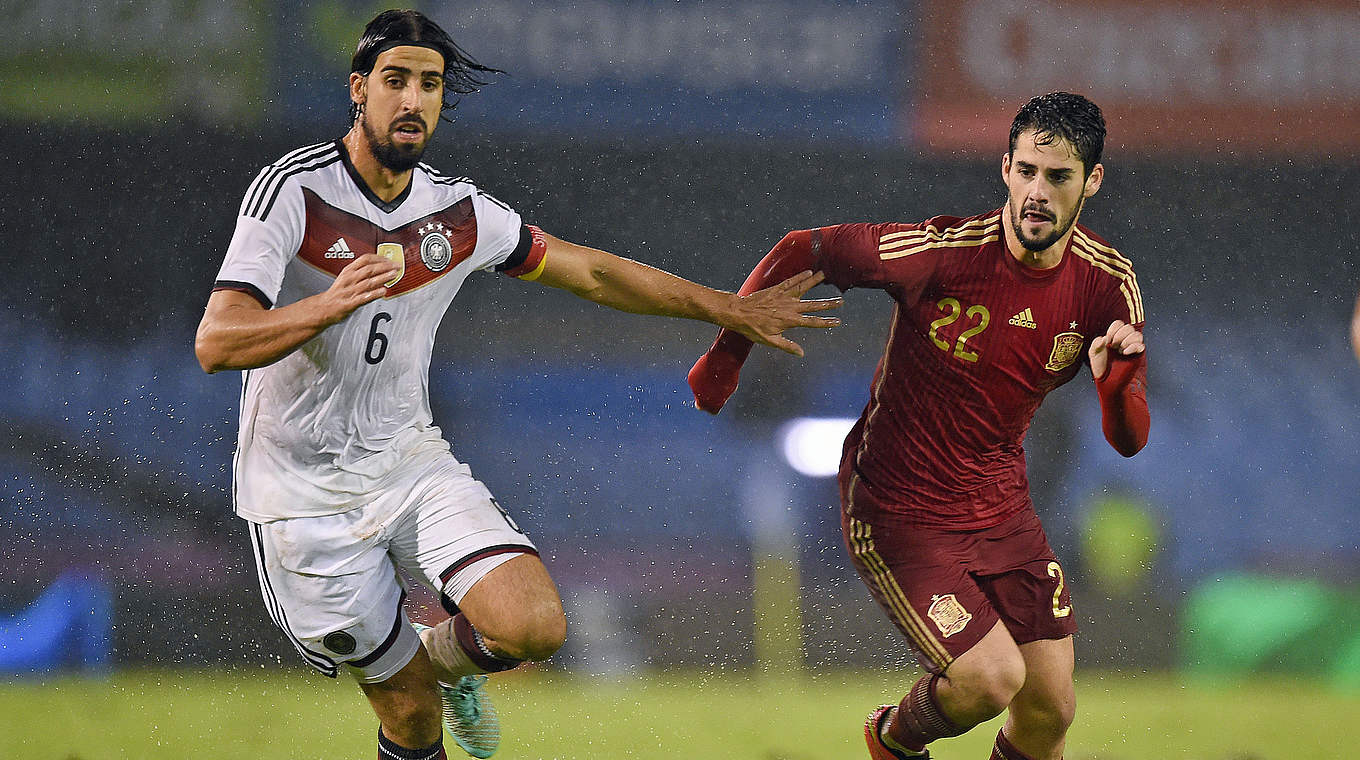 Khedira (l.) übers 1:0 gegen Europameister Spanien in Vigo: "Dieser Sieg war wichtig" © 2014 Getty Images