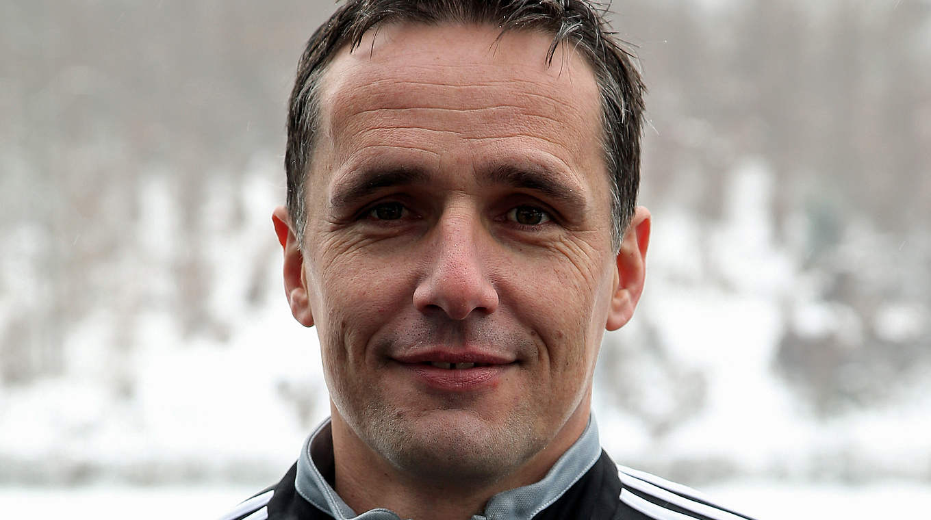 VfL-Coach Hagen Schmidt: "Wir sind auf einem guten Weg" © 2013 Getty Images