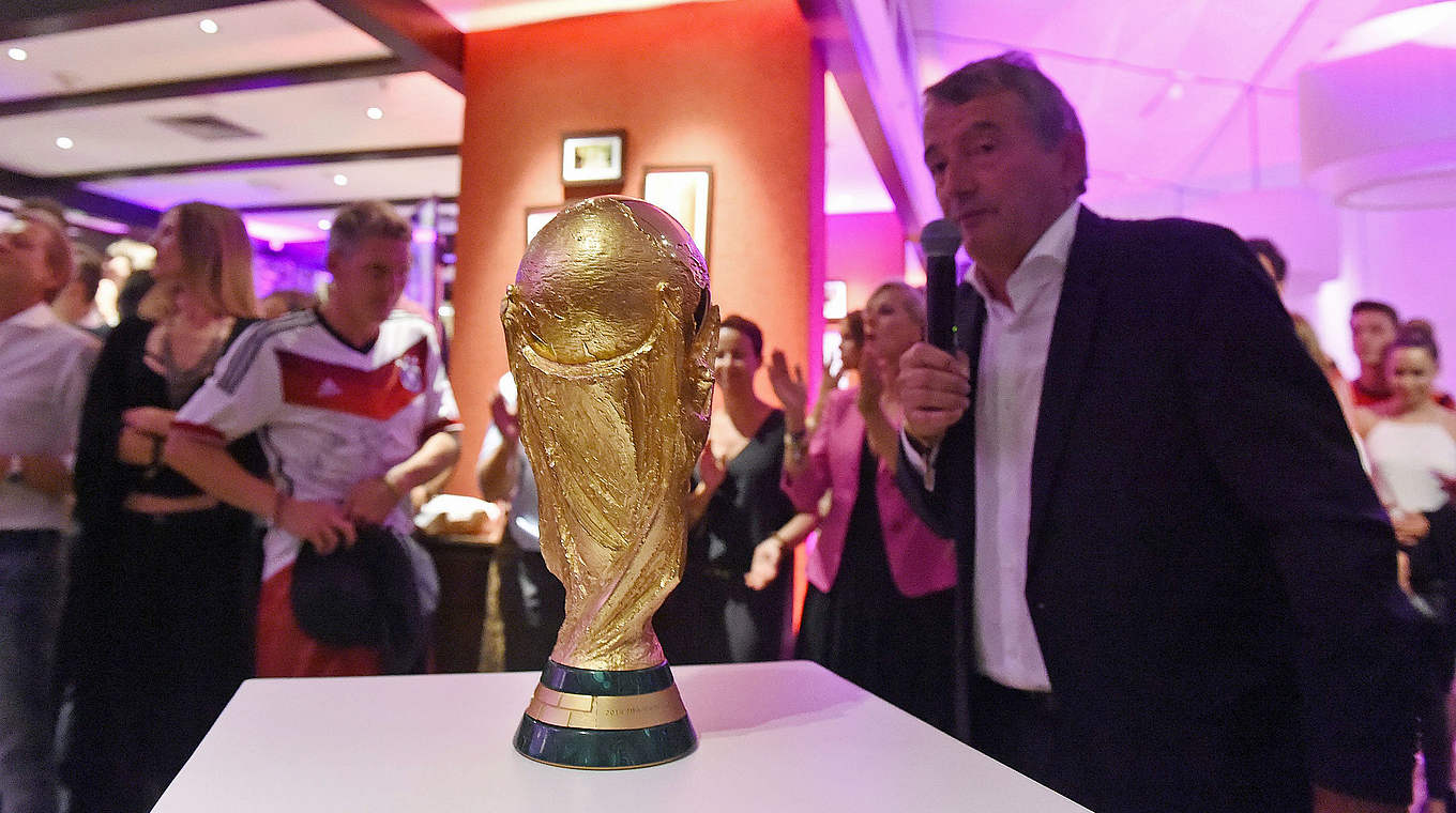 Überstrahlt das Jahr 2014: Der Gewinn des vierten WM-Titels © 2014 Getty Images