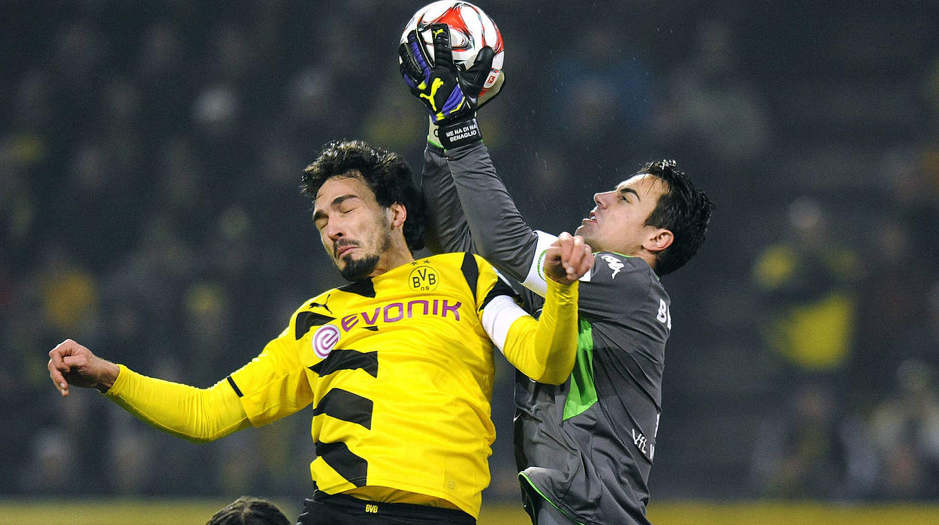 Hummels battling with Benaglio: "We could have put ourselves in a good position early on" © imago/Uwe Kraft