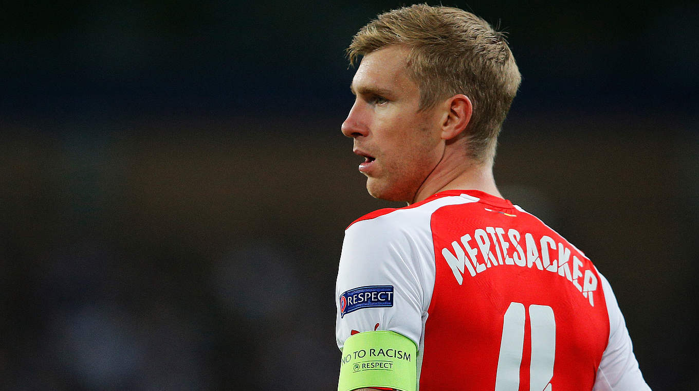 Per Mertesacker currently plays for London club Arsenal © 2014 Getty Images