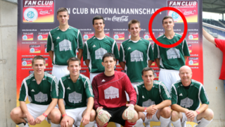 Obere Reihe rechts: Jonas Hector spielt 2011 beim 