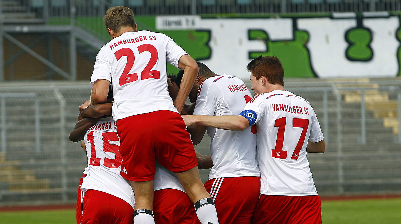 Überraschend an der Spitze: die Reserve des HSV © 2014 Getty Images