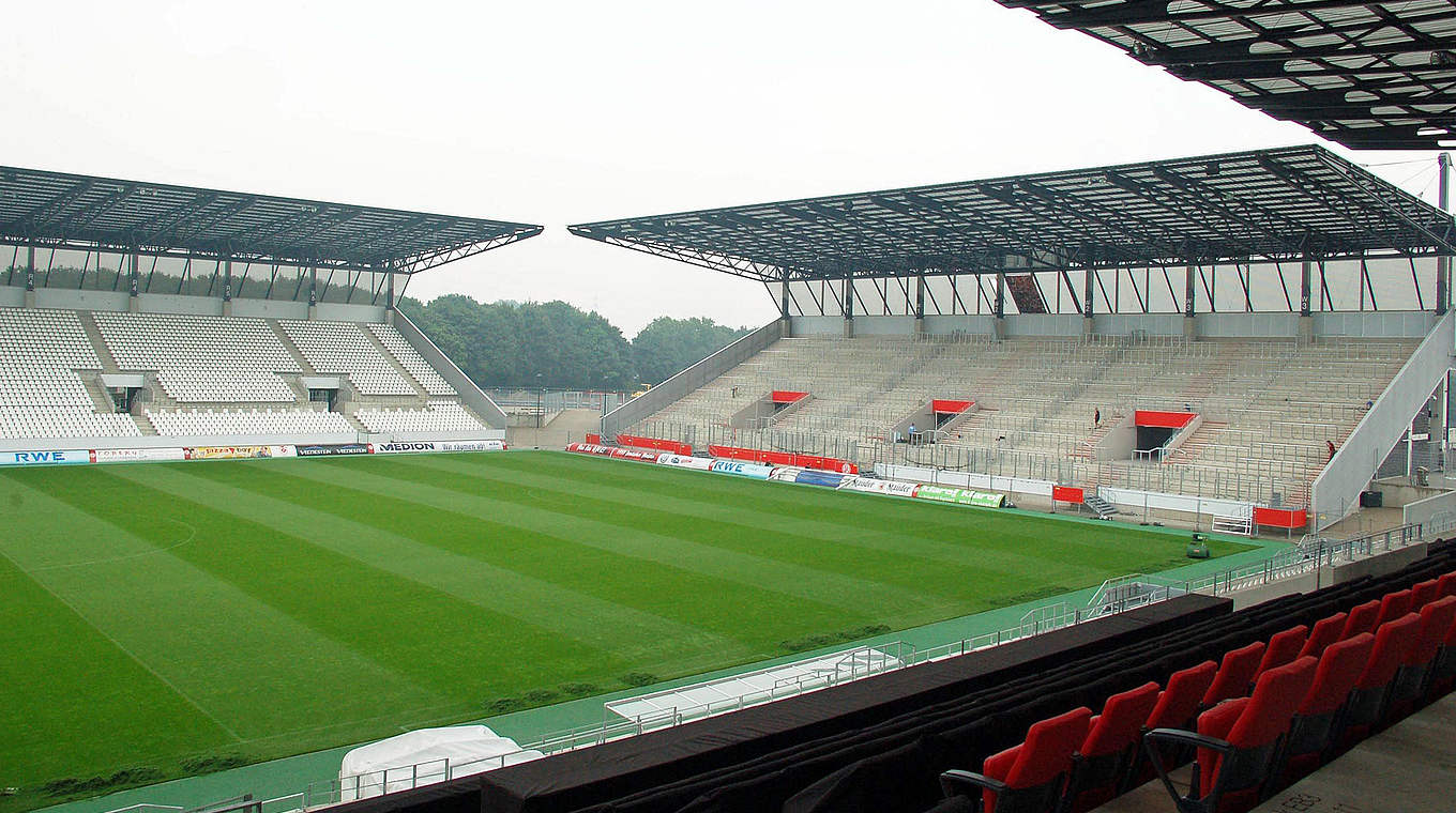 Pachtvertrag abgeschlossen: Rot-Weiss Essen und das Stadion an der Hafenstraße © MSPW