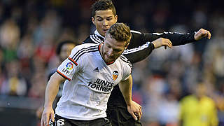 Shkodran Mustafi is currently indispensable to FC Valencia © AFP