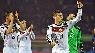 Die Nummer eins bei der Nummer eins der Welt: Votingsieger Toni Kroos (2.v.r.) © 2014 Getty Images