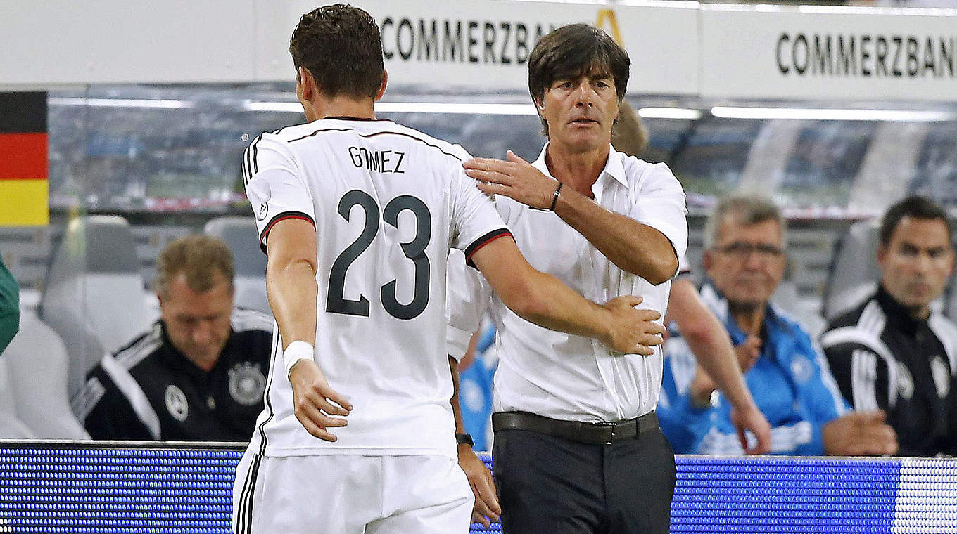 Löw on Gomez: "If he is fit he can contribute to any team" © imago/Laci Perenyi