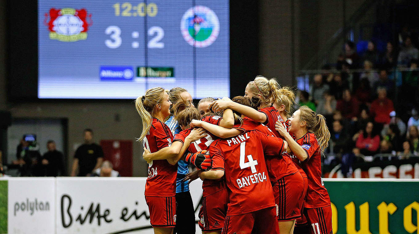 Auch für Bayer Leverkusen was der Weg ins Finale nicht einfach: Der 3:2-Siegtreffer im Halbfinale gegen den 1. FFC Frankfurt fiel erst in der letzten Spielminute © 2015 Getty Images