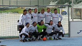 Gespickt mit zahlreichen deutschen Ex-Nationalspielern: Das Team in Arosa © SID