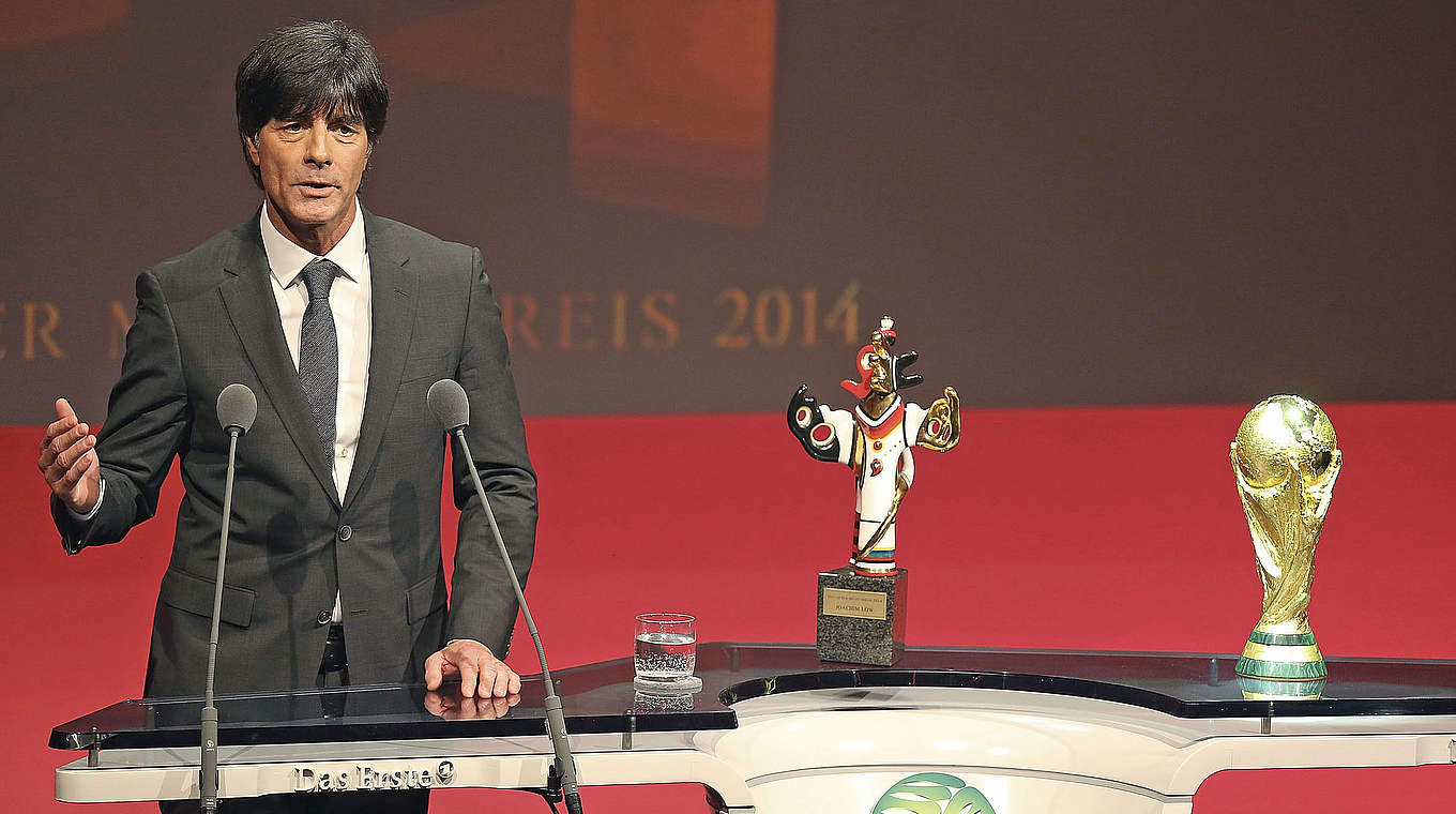 Löw: "Können und wollen den Menschen mit unserem Fußball viel Freude bereiten" © 2015 Getty Images