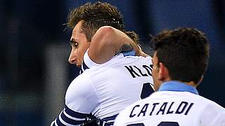 Vorlage und Tor: Miroslav Klose bringt Lazio in die Spur © AFP