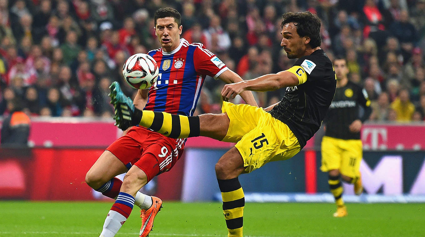 Prestigeduell gegen Bayern und Lewandowski (l.): Hummels verliert und verletzt sich © 2014 Getty Images