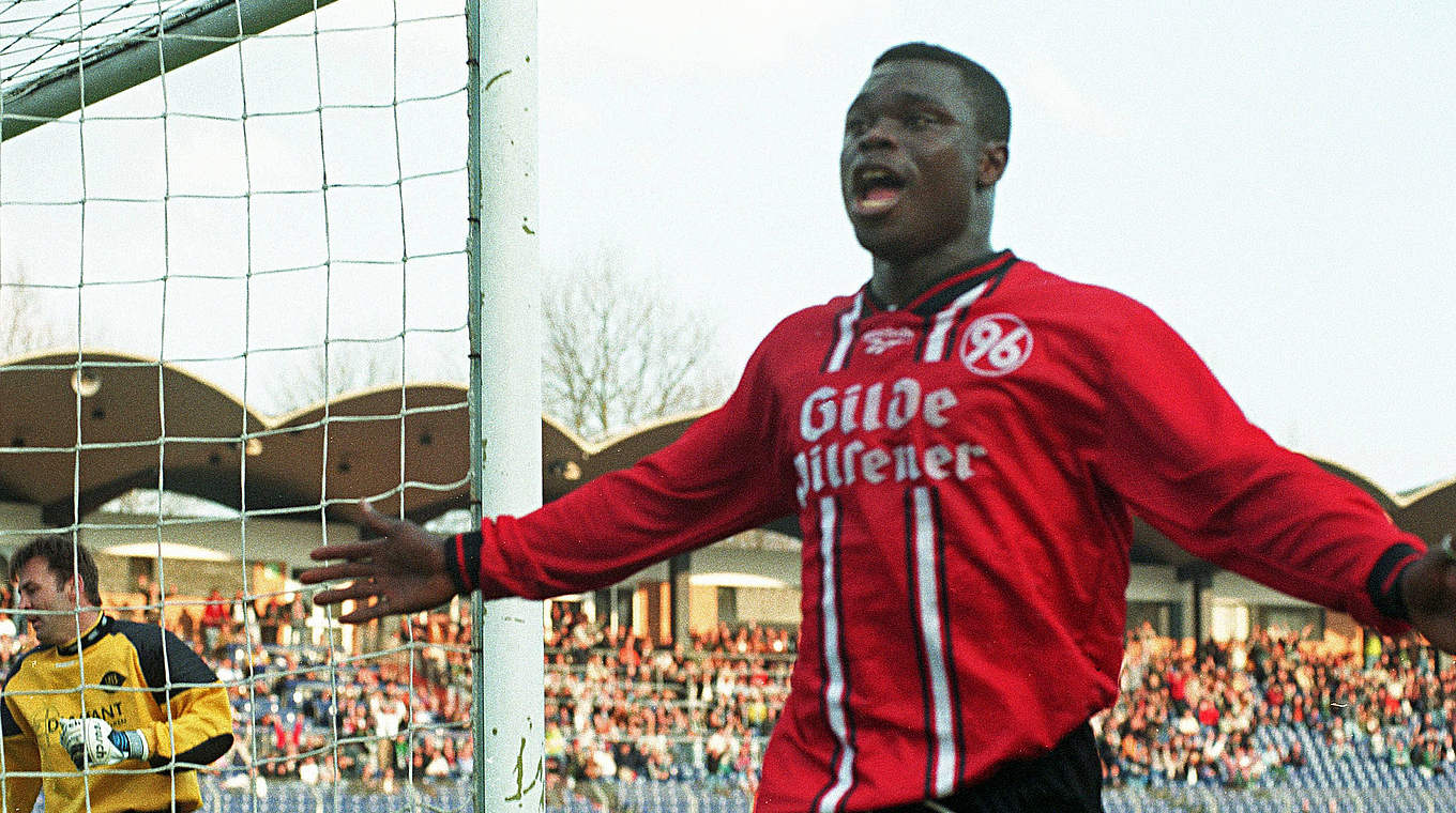 Asamoah in Hannover 1998: "Möglichkeit gegeben, aus meinem Leben was zu machen" © imago sportfotodienst