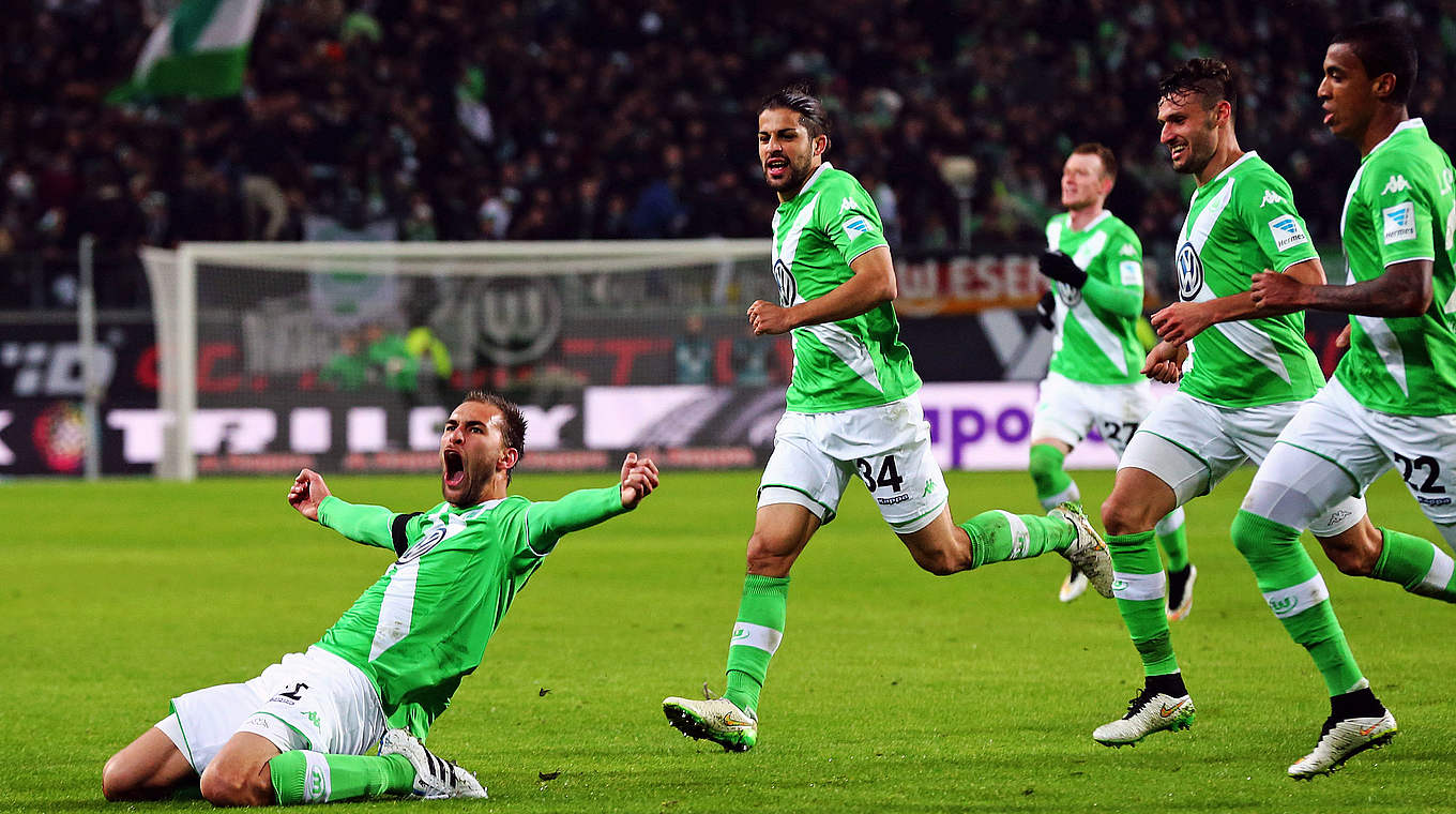 Wolfsburg will be hoping to build on last Friday's 4-1 thrashing of Bayern © 2015 Getty Images