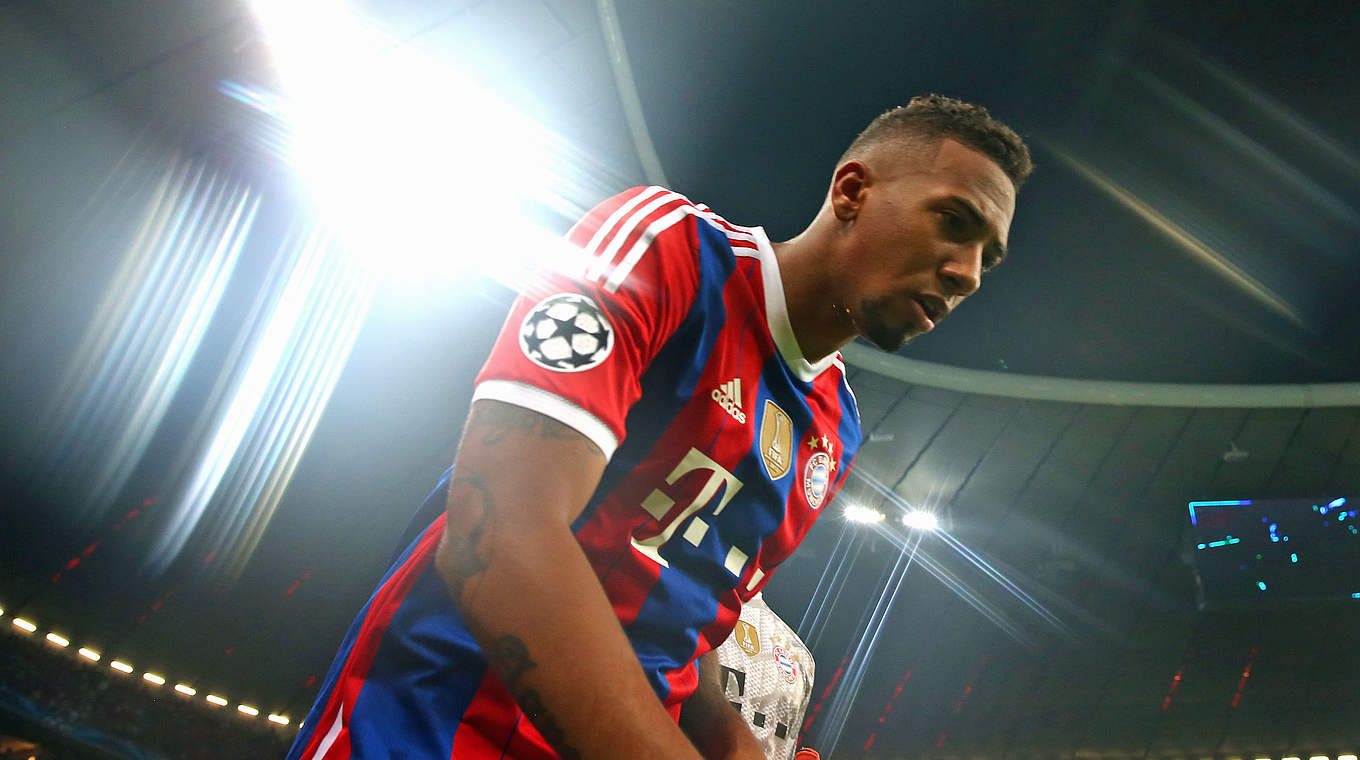 Being in the limelight is part of the job for Jerome Boateng © 2014 Getty Images