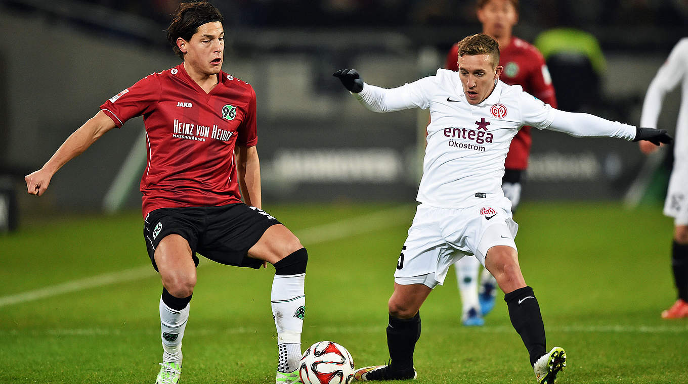 Hannover and Mainz drew 1-1  © 2015 Getty Images