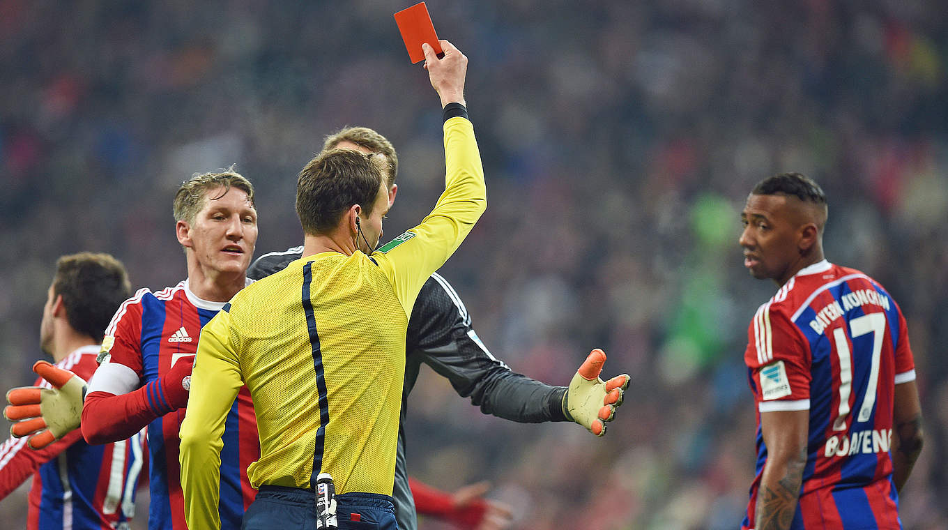 Bayern defender Jérôme Boateng was sent off, conceded a penalty and has received a ban  © 2015 Getty Images