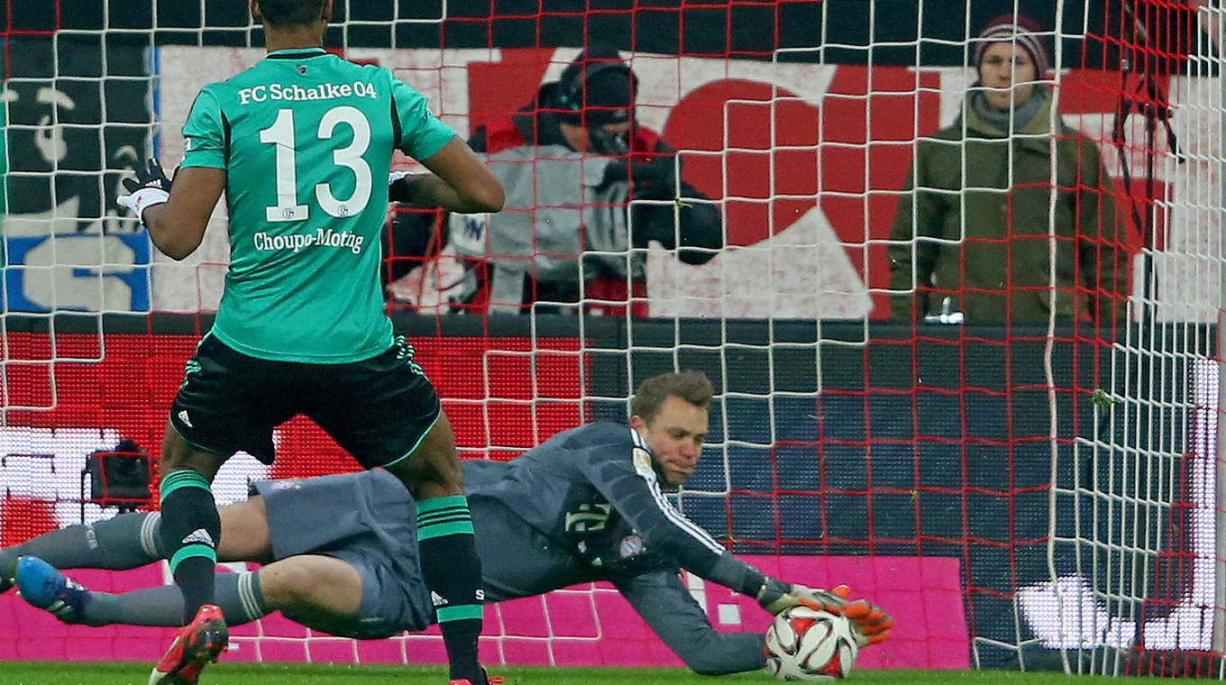 Manuel Neuer's mind games: "Choupo-Moting knows that I study the penalty takers" © 2015 Getty Images