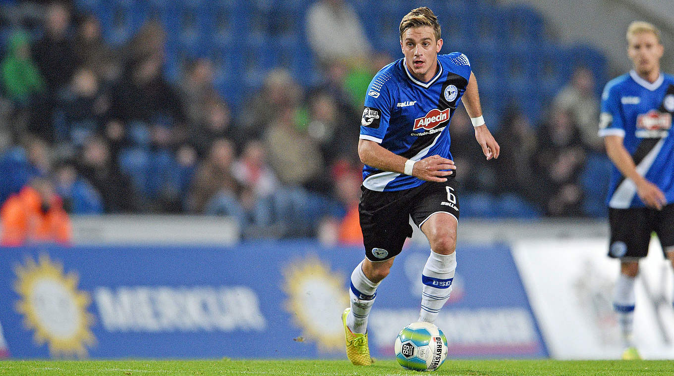 Vertrag bei der Arminia bis 2018 verlängert: Tom Schütz © 2014 Getty Images