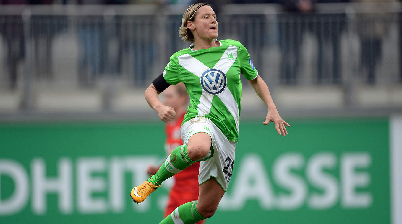 Wolfsburg's Martina Müller completed a brace © Jan Kuppert