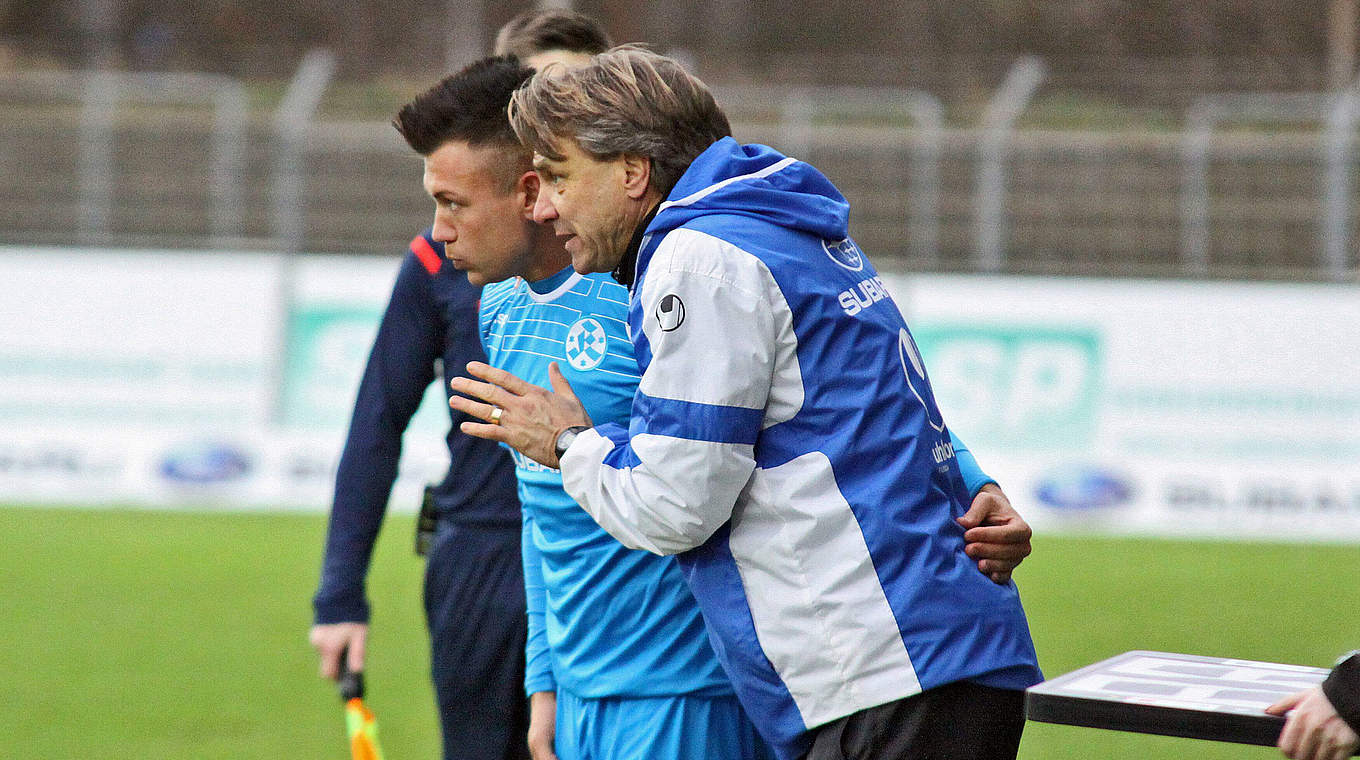 Trainer Horst Steffen (r.) über Daniel Kaiser: "Er ist auf einem sehr guten Weg" © imago/Eibner