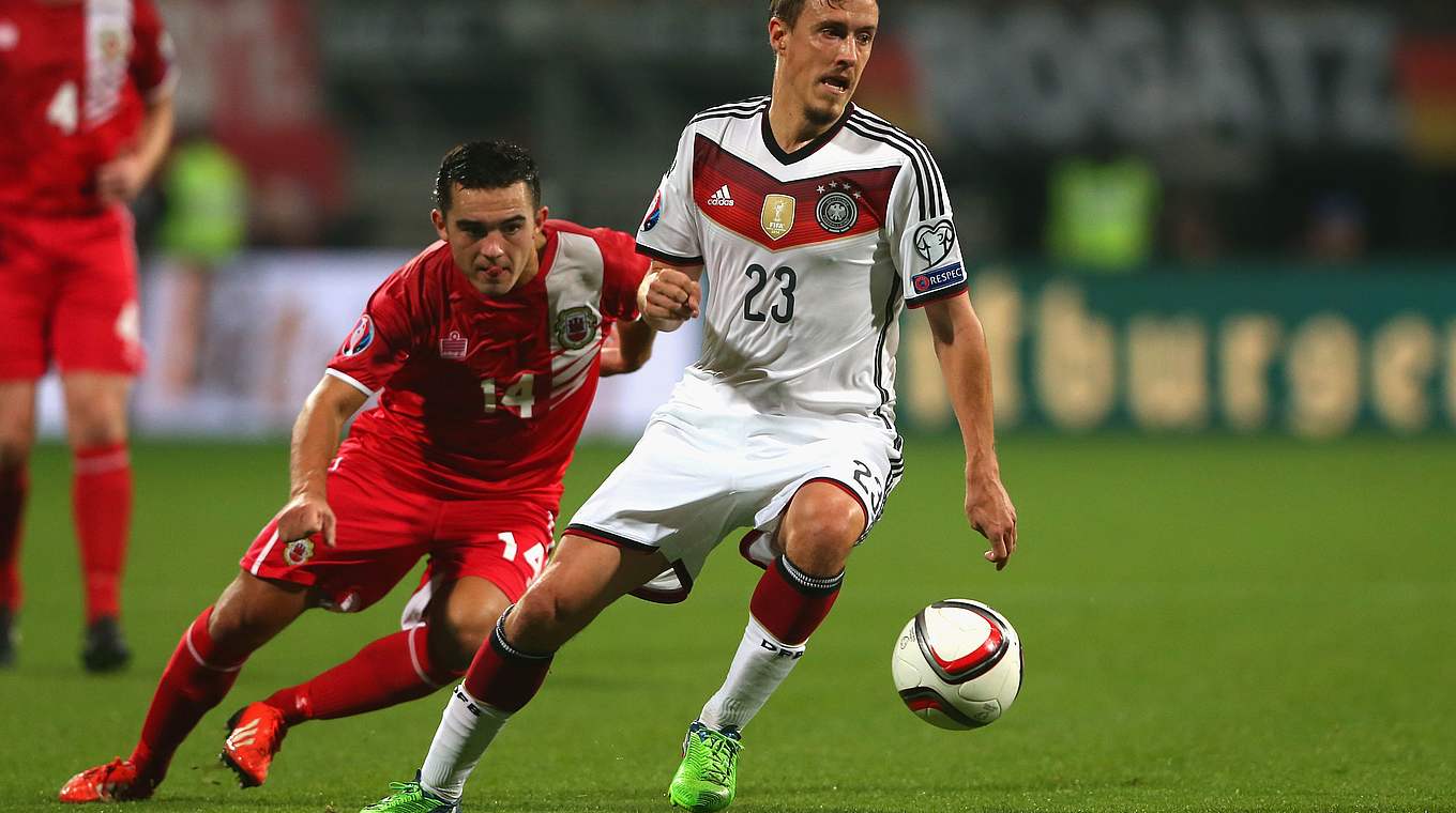 Germany international Kruse playing against Gibraltar © Getty Images