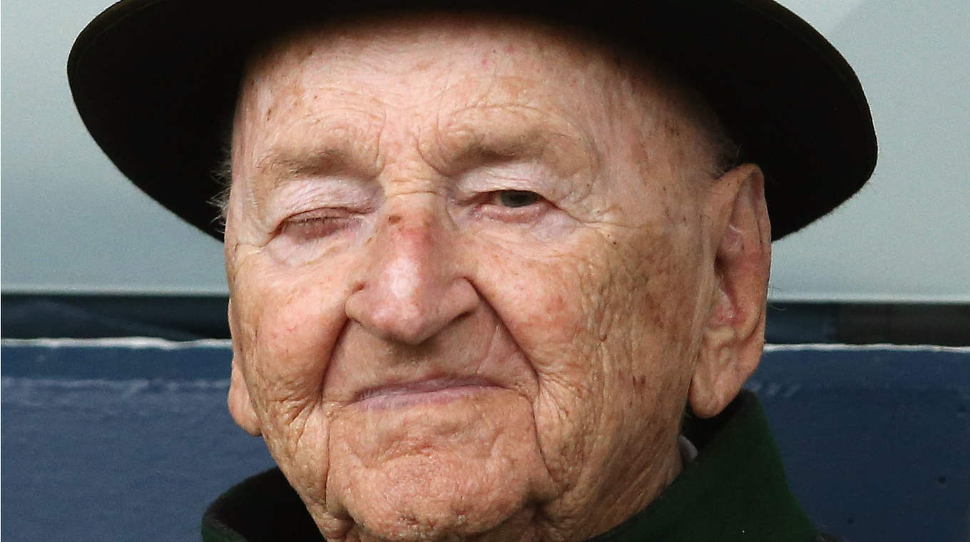 Feiert seinen 90. Geburtstag: Egidius Braun © 2013 Getty Images