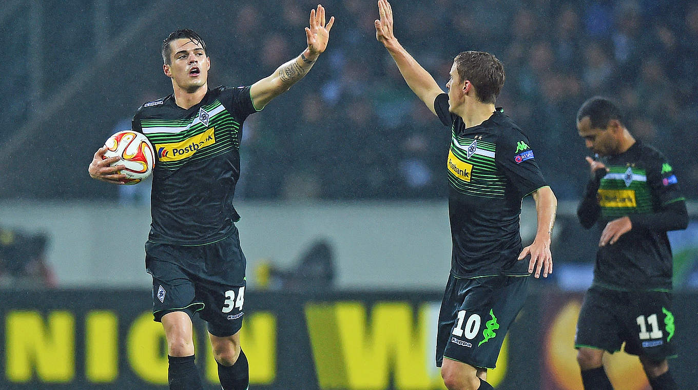 Kurze Freude bei der Borussia: Xhaka gelingt der Ausgleich © 2015 Getty Images