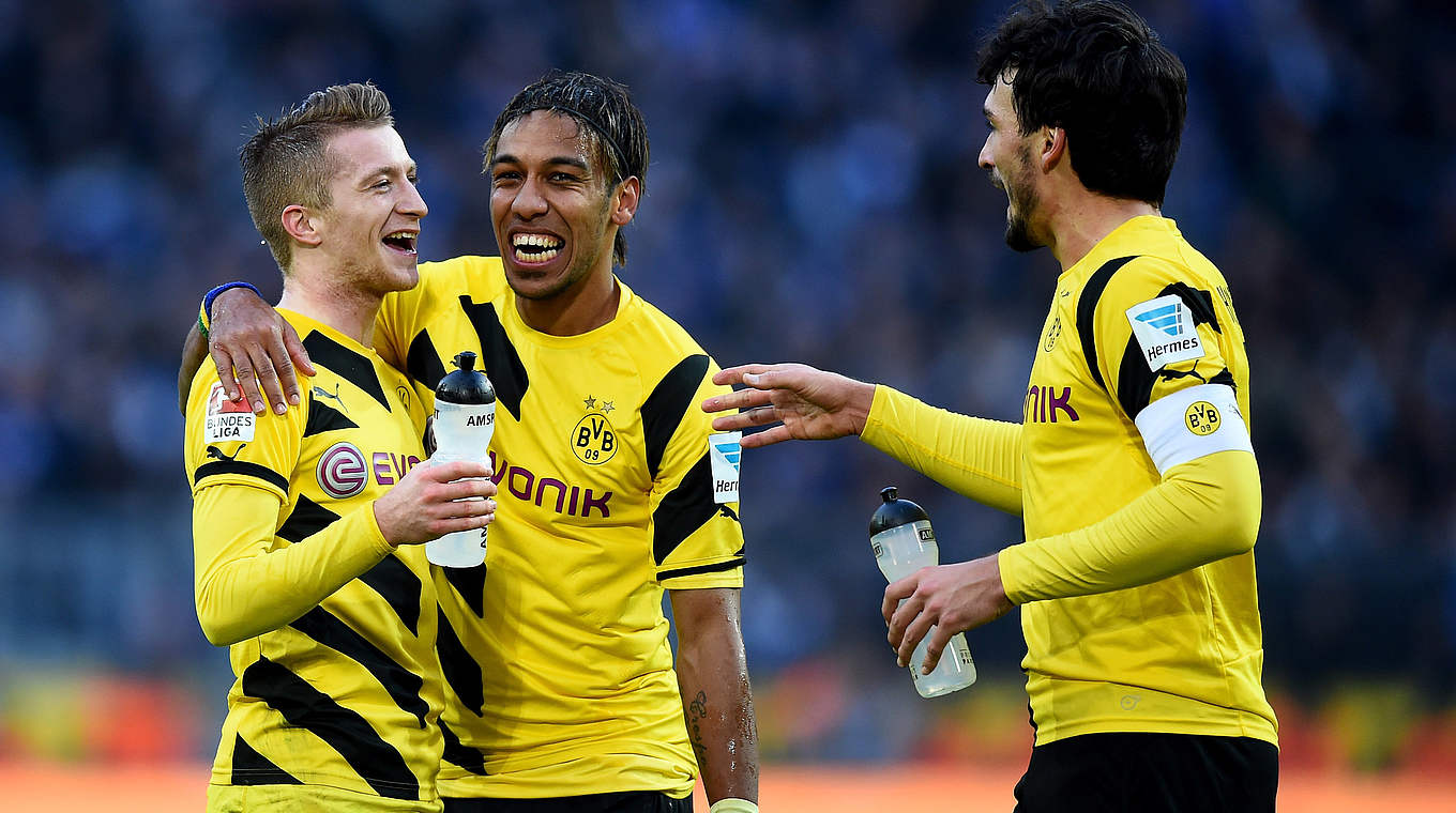 "Sehr kreativ": (v.r.) Hummels über den Jubel von Aubameyang und Reus © 2015 Getty Images