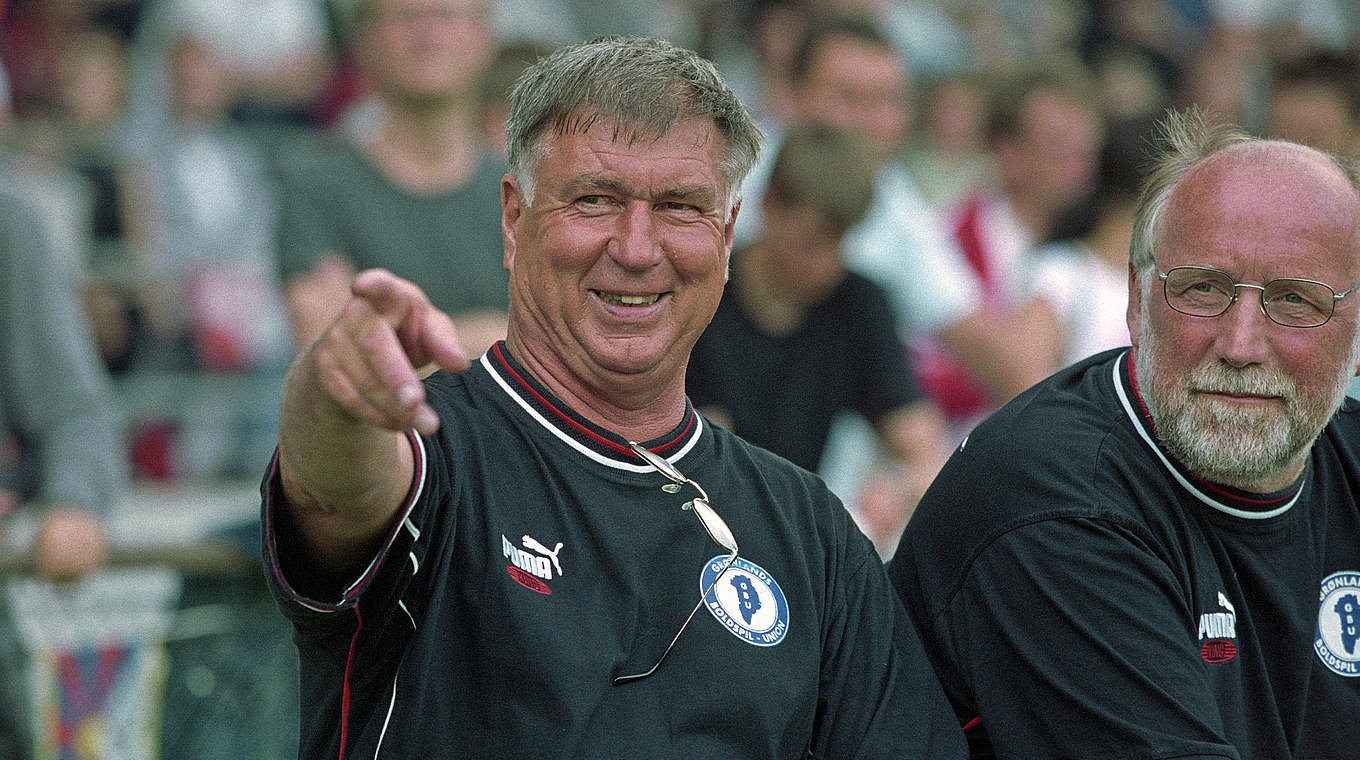 Eine WM und EM als Nationaltrainer von Dänemark: Sepp Piontek (l.) © 2001 Getty Images